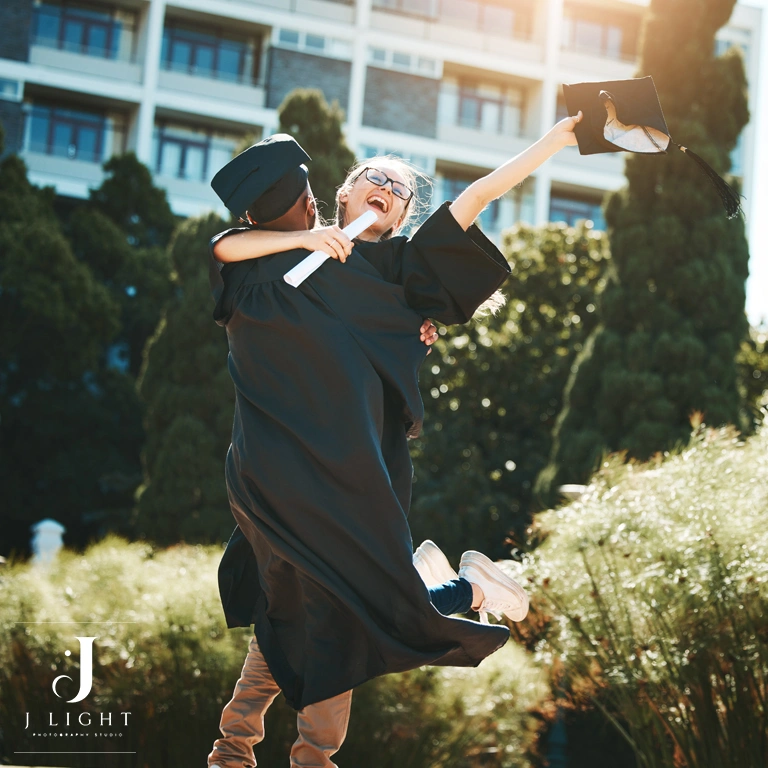 Common FAQs from J light Studio about graduation party photography