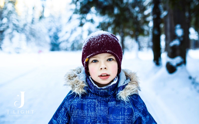 How We Make Children Feel Comfortable in Front of the Camera?