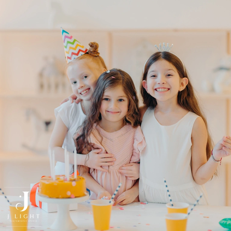 Questions and their answer to our Birthday Photography