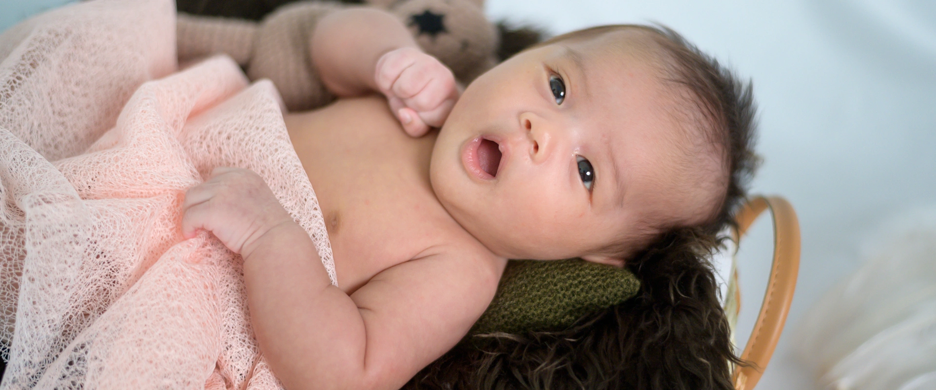 Newborn photography by J Light Studio