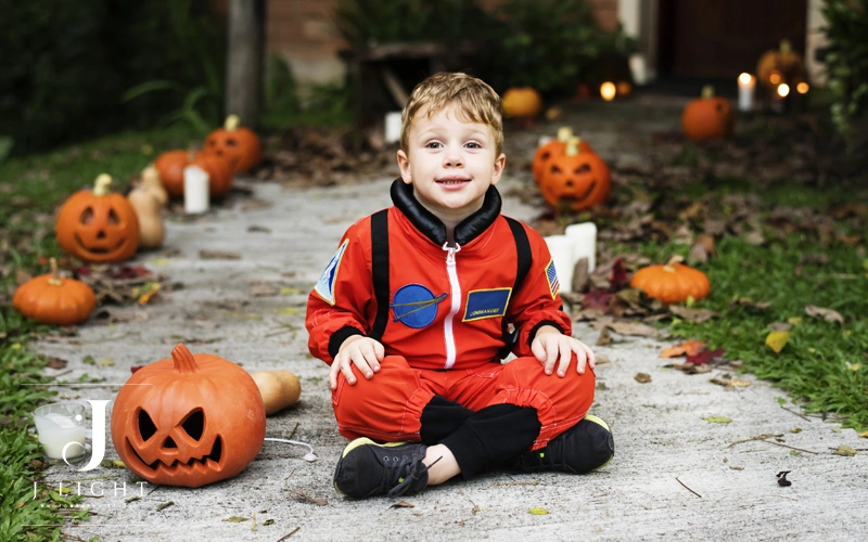 Children’s Holiday Mini Sessions by J Light Studio