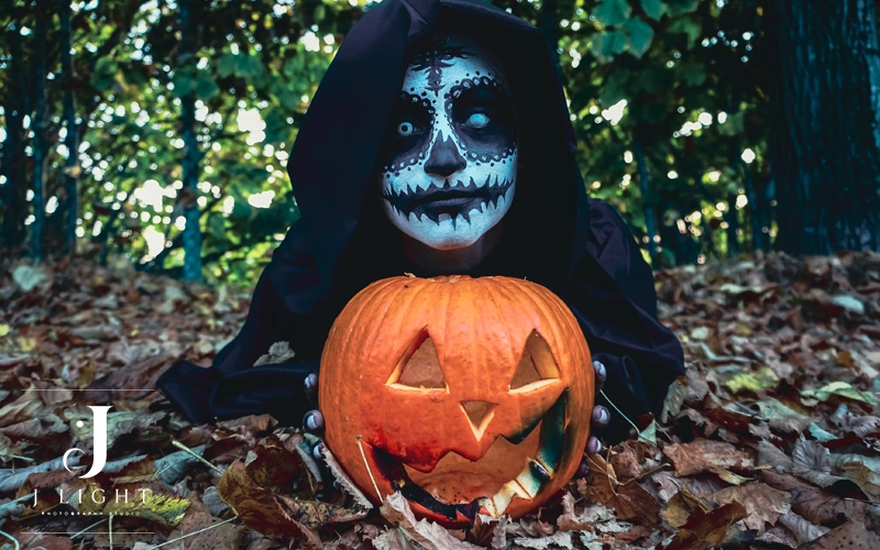 J Light Studio Halloween Photography Services
